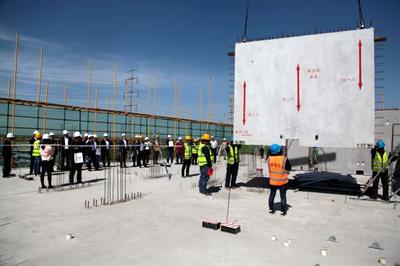 陜建八建集團(tuán)承建的陜西建筑產(chǎn)業(yè)PC工廠一期項(xiàng)目吸引全國(guó)800余人參觀學(xué)習(xí)